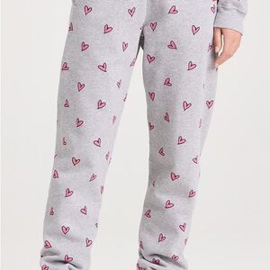 KULE The All Over Heart Sweatpants – Gray Pink Heart Print XL